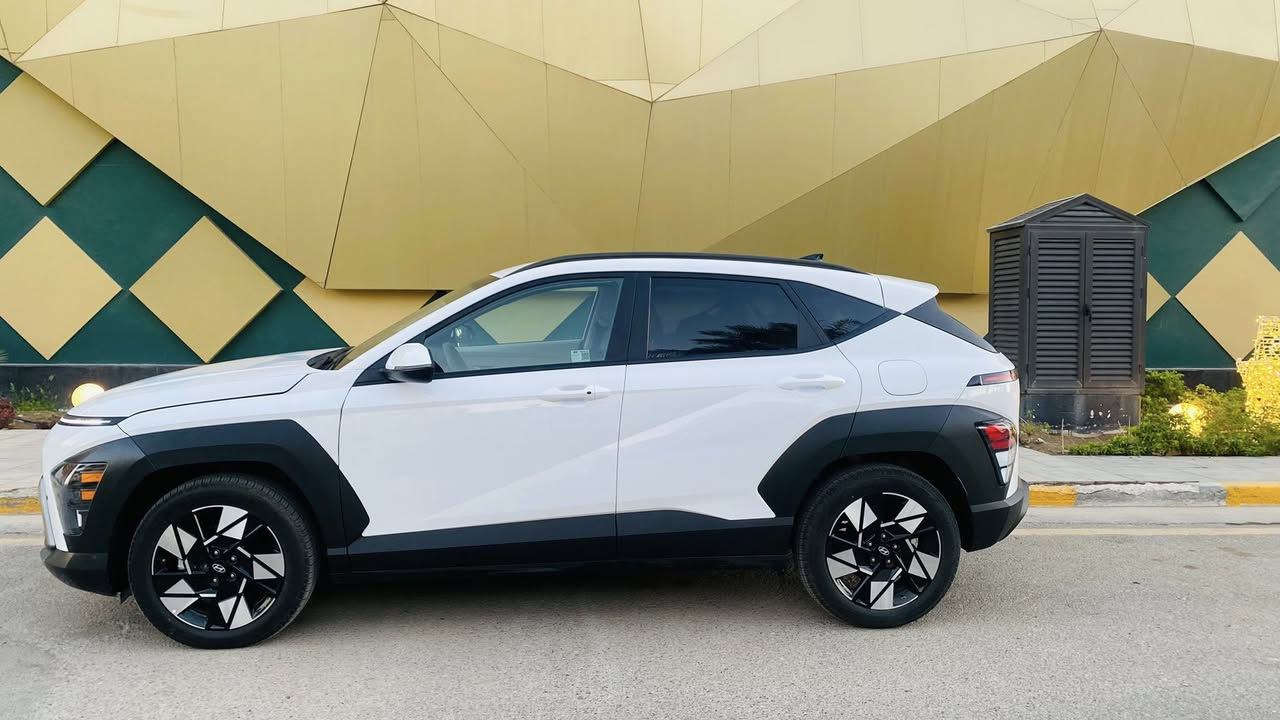 السلام عليكم كونا موديل 25
حادثه دعاميه وبارد بالبنيد ماشيه 3الاف
داخل بيجي بدون ارباك محرك 2000 
بدون رقم مكان السياره حله السعر 168
الرقم ***********
