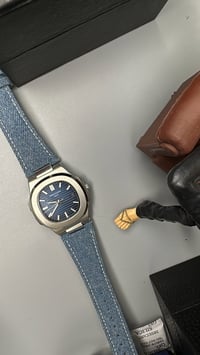 باتك فلب • مكينة سويسري • ساعة