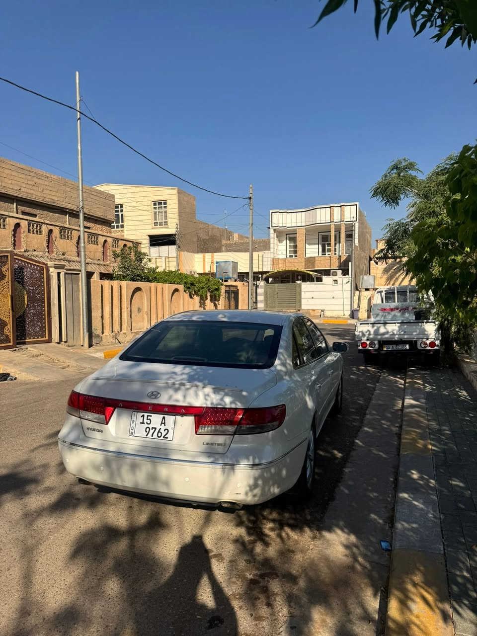 موديل 2008
خليجي
بيها جاملغ وبنيد صبغ بدون دواخل 
محرك 3300
فول موصفات
فتحه
بردا خلفيه شغاله
كامره حساس
استيرن كهرباء
كشنات جلد كهرباء
تخم تاير تبريد ثلج
رقم انبار تحويل مباشر
كير محرك كفاله
مكان الرمادي التأميم
اني مكلف بنشر
الاتصال على صاحب السيارة
رقم ***********
