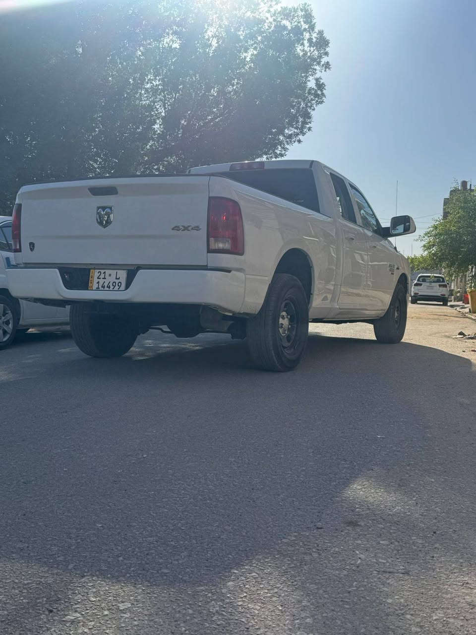 رام 2023
مكفوله كفاله عامه السياره ماعدا بيه كارتات صغار 
السياره فول موصفات ماعدا الفتحه
شاشه كبيره
حساسات
رادرات
كامره 
توقف ذاتي 
8سلندر السيارة المرغوب
ماشيه 40
لون ابيض 
رقم شمالي المرغوب اربيل
تريد وكاله تحويل 
السعر ب215وبيها مجال قليل للشراي 
‭0783 160 6422‬
‏‭0773 344 1145
