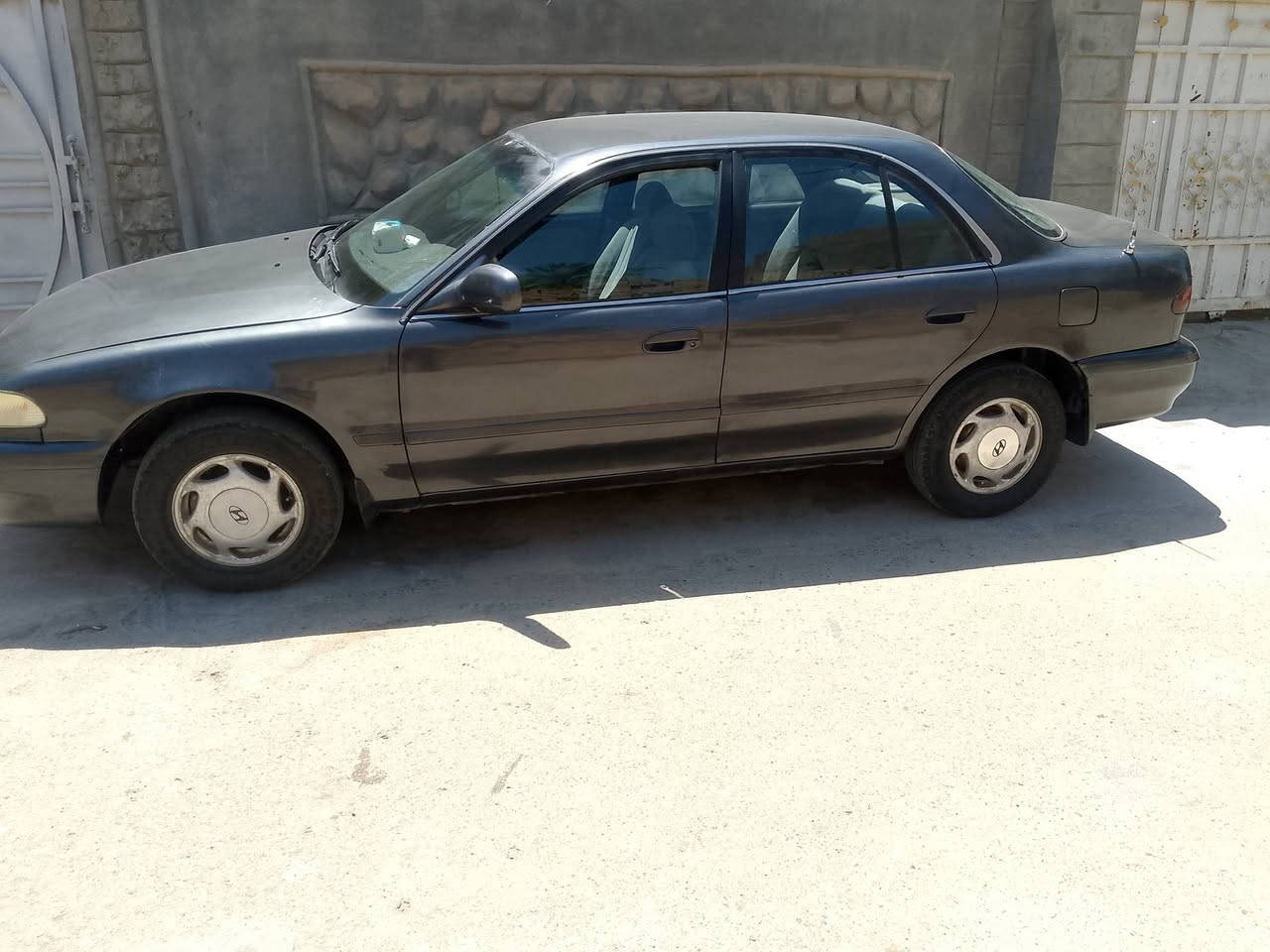 السلام عليكم سوناتا 2 للبيع محرك جير خير من الله كله شغال محرك 2000 موديل 93 الثانويه 30 سعر 45 وبيها مجال***********

