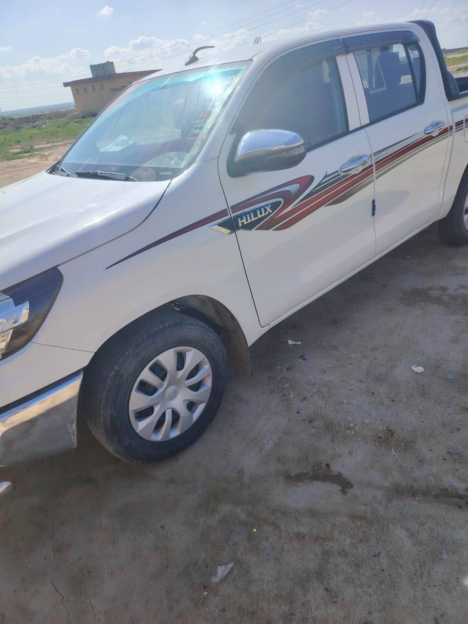 السلام و عليكم بيكم مرزي موديل 2022 السياره شرط قطرة صبغ مابي محرك مامفتوح تواير جداد كير عادي رقم اربيل مكان مفرق القيارة قرية قبر بن نايف الشراي يتصل عرقم ***********
