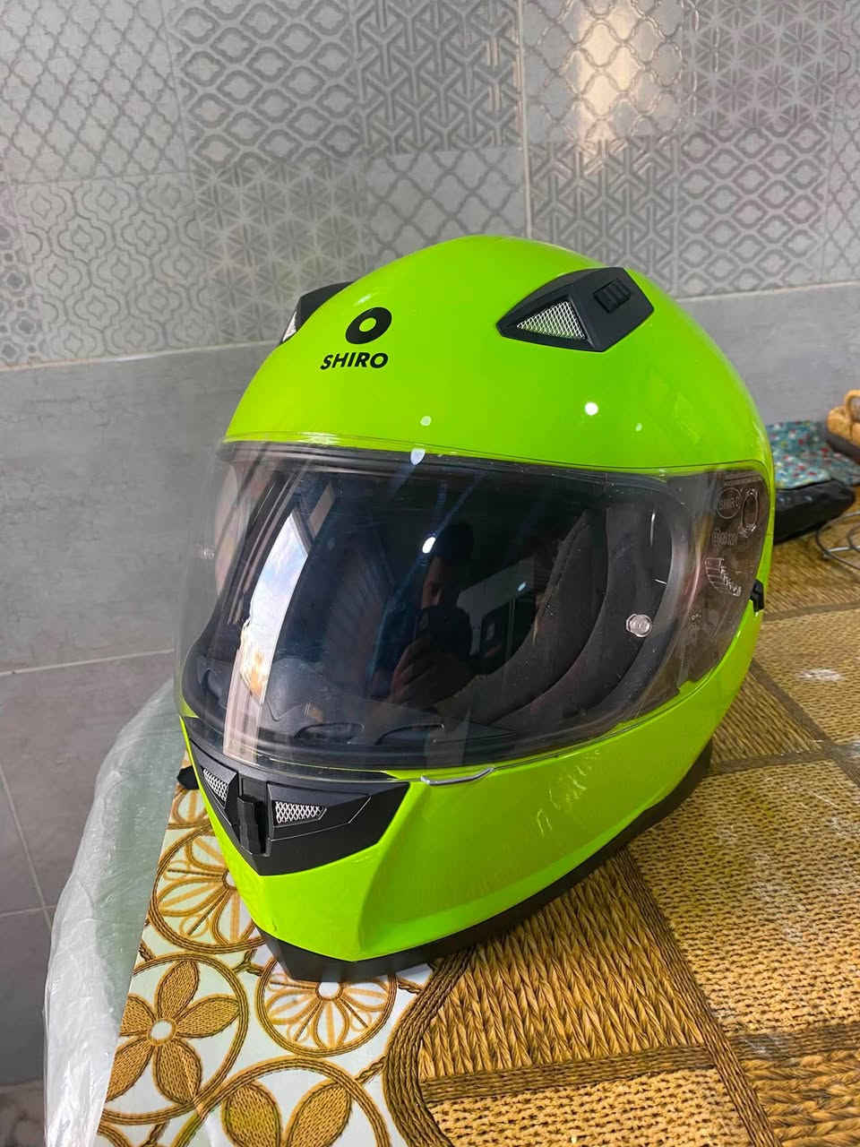 خوذه اصلي للبيع سعر 30
***********

