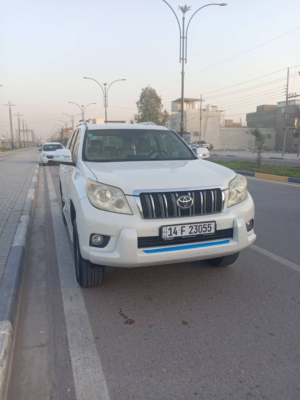 السلام عليكم البيع برادو موديل 2010 اصل كير محرك خير من الله جاهزه من كلشي المكان بصره كرمت علي ابو صخير قرب مشروع حقل الماء السعر خابر وتدلل ***********
