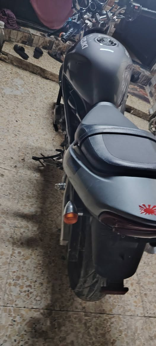 سلام عليكم دراجه بطح بانده ربع مكفوله من كلشي دراجه فول نضافه شلعه معدل فول مكاني بغداد ام الكبر سعر 10 ورقات وبيها مجال رقم الهاتف ***********
