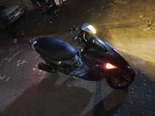 ماكس ثعلب للبيع
الدراجة كفالة عامة 
كهربايات كاملة 
كفرات اصلي ختم واحد 
دبلات امامي خلفي شغال اصلي 
زوج تايرات جديد 
الدراجة خير من الله شلعة ومعدل يخبل 
المكان بغداد الحريه
السعر 700 وبيها مجال  ان شاءلله 
الرقم ***********
