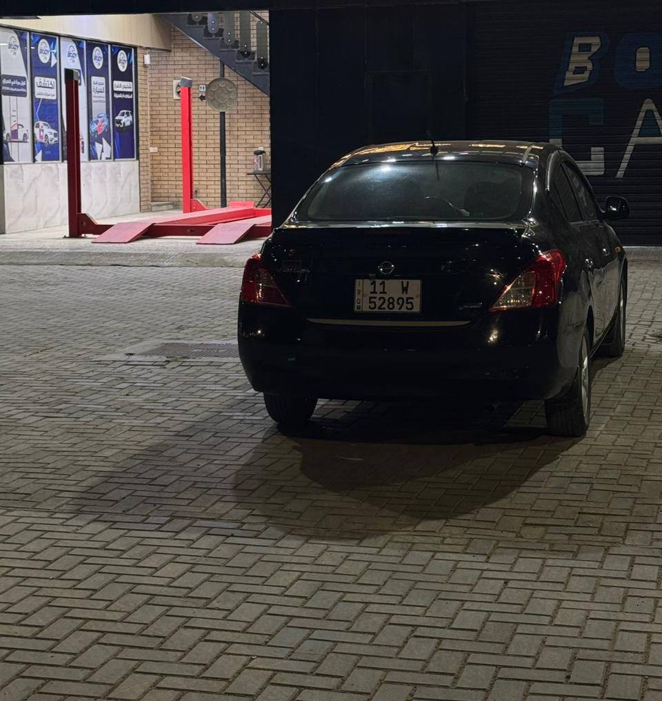 السلام عليكم
نيسان فيرسا للبيع 
رقم بغداد انكليزي 
تحويل مباشر 
حادث السيارة الجاملغ الامامي الايمن فقط
بيها طعجه وليس تعمير لغد ايمن فقط 
والشاصي الامامي الايمن والايسر لحام اصبع فقط إثر تأكل 
الباقي مكفول كير محرك 
صدر جديد 
ماشية قليل 114الف فقط 
السعر 80 وبيها مجال بسيط 
العنوان بغداد 
اتصل وتدلل 
واتساب فقط ***********
