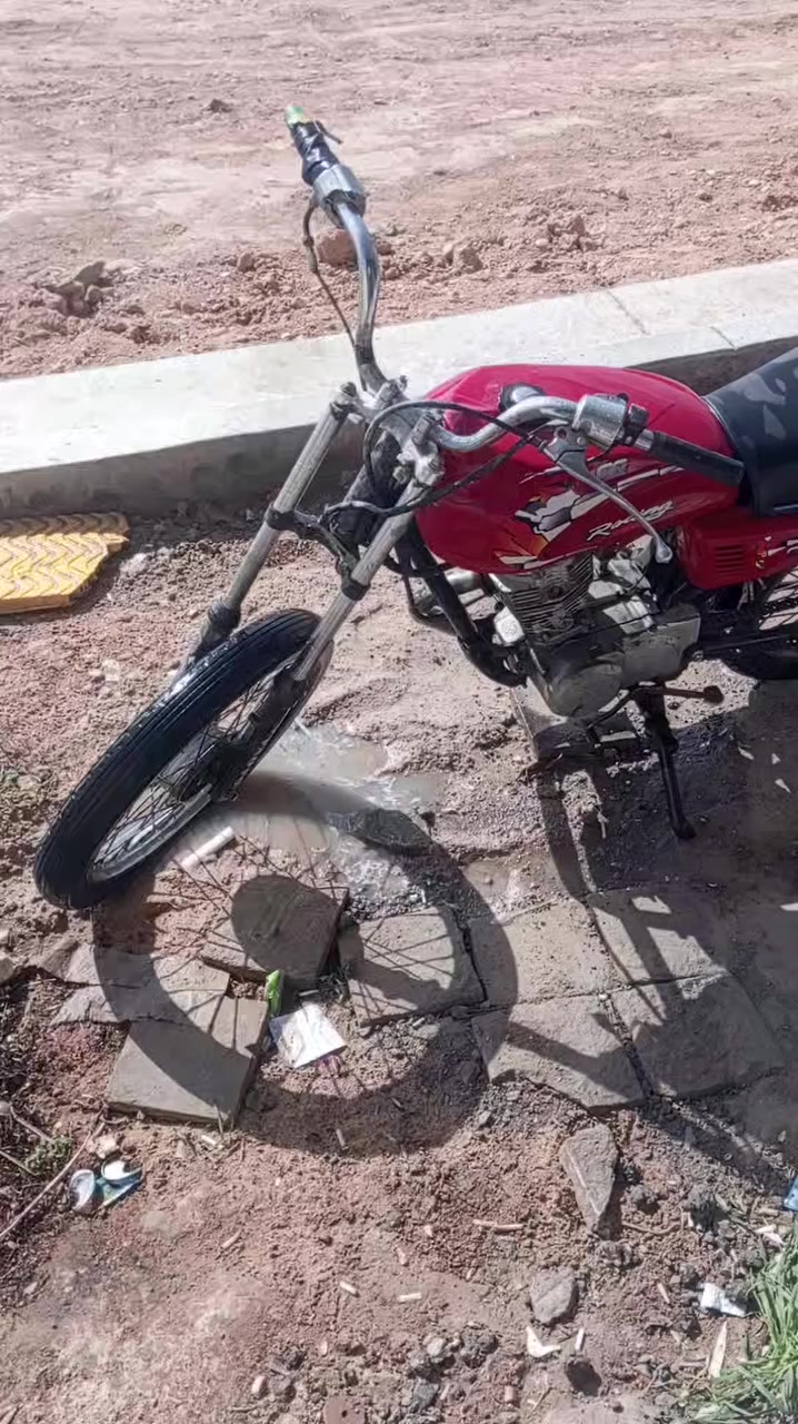 سلام عليكم متاح دراجه لبيع ب175 المكان طويريج الرشيده


**إذا كنت صاحب هذا الإعلان وتريد حذفه لأي سبب، رجاءا أرسل رسالة إلى الدعم الفني**