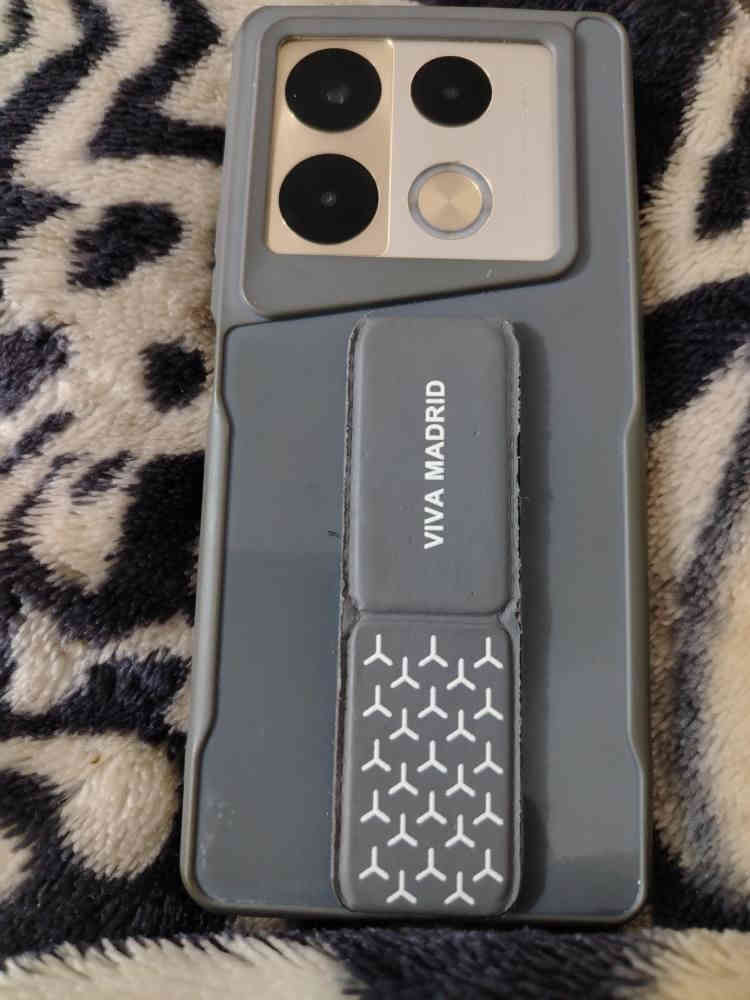 مكان  نجف حي العسكري مدارس  *********** النجف, العراق
