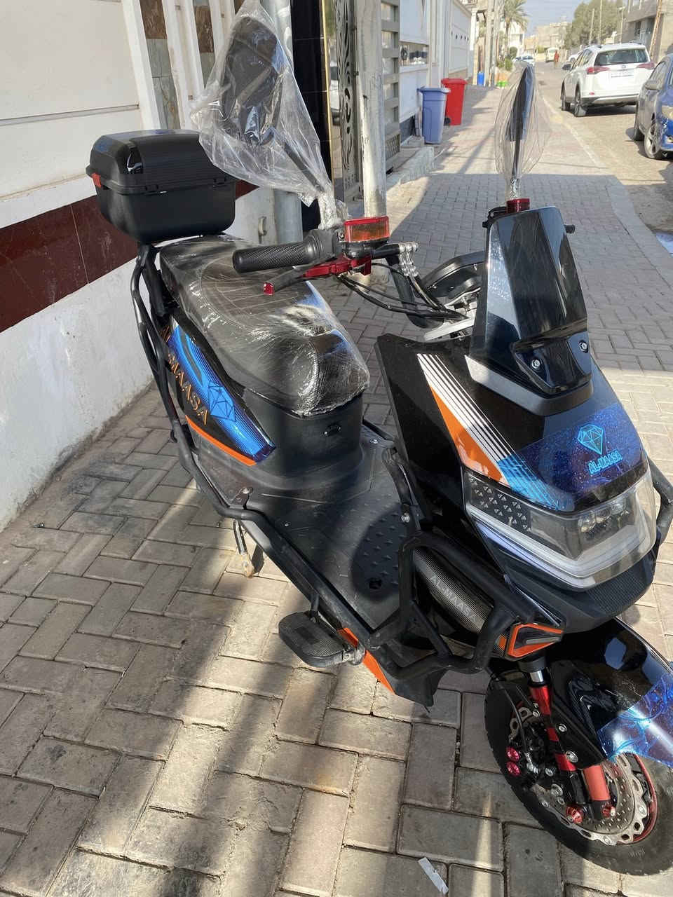 السلام عليكم ماطور شحن للبيع نوع ماسه أربع سرع سرعته 99 ماطور جديد مستعمل شهر فقط شخط مابي 6 بطاريات كبار وين متريد افحص موديل 26 بعده ماطور جديد نضام بك رجوع إلى خلف دبل إشاره زنون عالي ناصي وياه سويج بصمه كارت سعره 650بي مجال عنوان رمادي تأميم اتصال ***********
