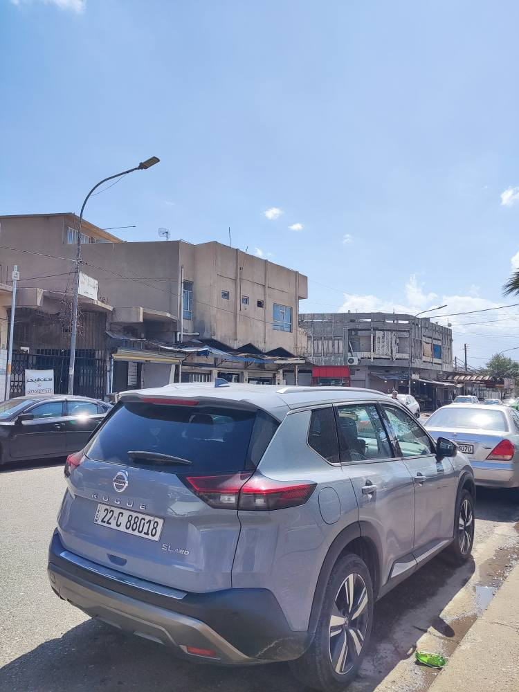 للبيع أو مراوس مع كامري فقط

نيسان روج الشكل الجديد 2021 
لون مميز سمنتي 
فئة SL فول 1/1
ماشية 71mil
بيها بطاقة بانزين هم 

محرك 2500 تنفس طبيعي 4 سلندر 
بصمة تشغيل + تشغيل عن بعد مع تبريد وتدفئة
5 كامرات + رادارات أمامي وجانبي وخلفي
سقف بانوراما
نظام صوتي BOSE
حساسات أمامي وجانبي
كشنات جلد كهرباء + خزن
ستيرن هيتر + تحكم ستيرن
مرايا قلاب وهيتر + إشارات بالمرايا
دفع رباعي AWD
أوتو هولد + أوتو بريك + بريك بصمة
شاشة كبيرة + نظام Apple CarPlay وAndroid
سماعات BOSE
ويل كروم قياس 19
صندوق كهربائي
نقطة عمياء + تحديد مسار + مثبت سرعة
أنظمة قيادة (Eco / Sport / Normal / Smart)
إضاءة LED + زينون أصلي
داخل كريمي جلد
الحادث فقط بنيد صبغ بدون دواخل بدون ايرباك راديتر كله بلادي
مرقمة وجاهزة اربيل باسمي سنوية هزة كلشي جديد 

السعر 218 وبيها مجال 

مكاني كركوك كركوك, العراق


**إذا كنت صاحب هذا الإعلان وتريد حذفه لأي سبب، رجاءا أرسل رسالة إلى الدعم الفني**