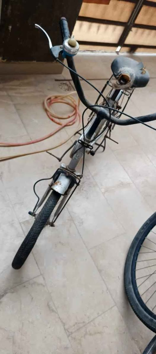 بايسكل حجم 20 بناتي عدد 2 للبيع للأستفسار المراسله على الخاص أو الاتصال *********** ناصرية, ذي قار
