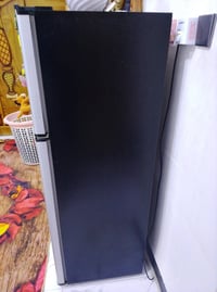 ثلاجة • للبيع • مندوبة