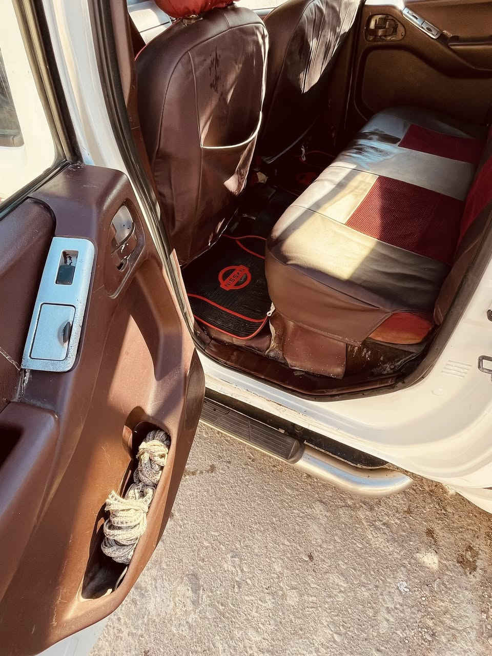 السلام عليكم 
نيفارا موديل ٩ 
بيع او مراوس 
رقم دهوك تحويل او وكاله عندي بيه وكاله عامه ام الباركود 
سياره جاهزه للاخير برغي ما عوزه 
مكينه وكير اتوماتيك بطه ٣٠٠٠بجيس تبريد ثلج ❄️ حداديه جديده قبل شهر مسويه تخم تاير جديد كهرباء كله شغاله كلوب ما طافي بيه سياره جديده وحلوه  سياره بيه صبغ عام قماره بيه معجون شاصي مكفول 
سعره ٦٨ مكاني بغداد رقم موجود ***********
