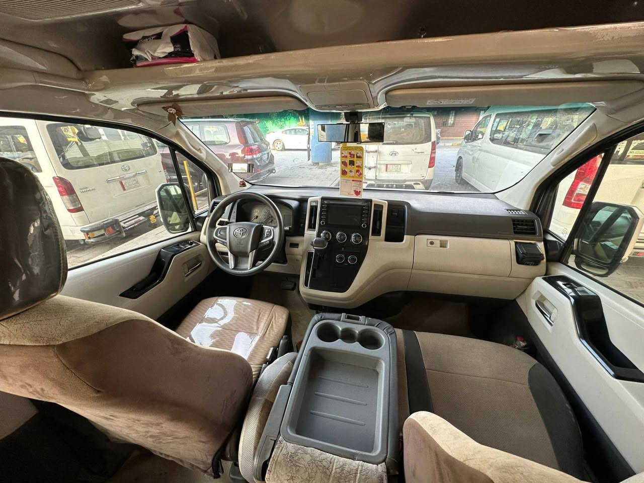 سلام عليكم هايسه موديل 2020 رقم بغداد فول مواصفات كير اوتو بانزين دوشمه عامه تخم تاير جديد سياره جاهزه من كلشي مكان السياره بغداد رقم صاحب السياره ***********مكلف بل نشر
