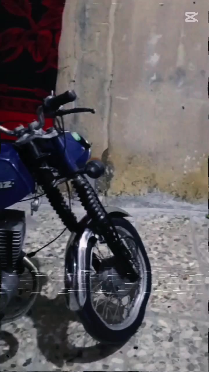 سلام عليكم دراجة MZ موديل 81 مواصفاتهة لحيم بس بل خشم و كصة 3 بدون اوراق سعر 850 الف المكان بغداد الحسينية الراشدية مسقط الشراي يتصل عل رقم ***********
