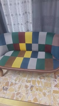 تخم زان تركي 8 مقعد نظيف جدا سعره300 وبيه مجال مكاني بغداد الزعفرانية ...