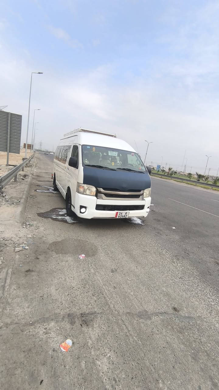 هايسه للبيع موديل 2016 بكاني بصره سياره بيها طخه بصفحه طويله  فقط  شوفتك عينك سياره جاهزه
