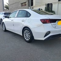 موجود للبيع فورتي24 رقم اربيل باسمي ماشيه 40 الف 07723508260
