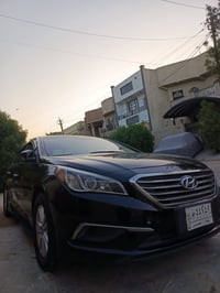 سوناتا مكينة 2400موديل موديل 16 سياره كلش نضيفة ومال جناي  اليدور جديد...