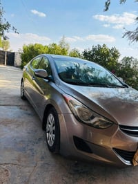 الانتره موديل 2012امريكي ضرر فقط جنطه .ما بيها اي صبغ ...هذا رقم 07721...