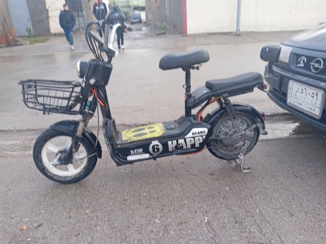 سلام عليكم باسكيل شحن حجم 14 موديل 2025 كارد بصمه لايت زينون اشاير كامل شقال بطاريات زينات ما بيهن اي عيب ما يصرف شحن سرعه قصوه 45 3 كير سعر 200 بي مجال مو شراي لا تراسل رقم الهاتف ***********
