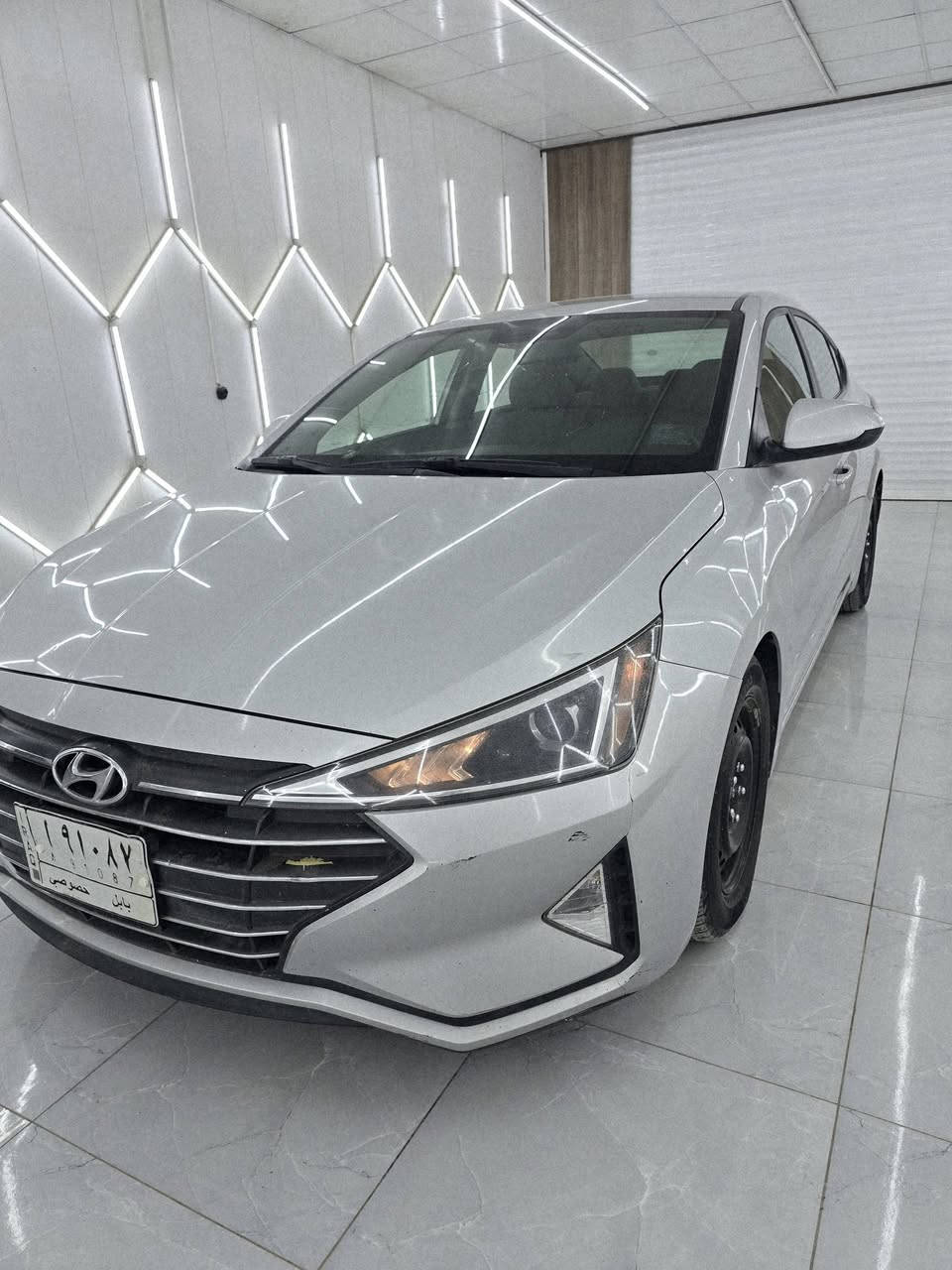 سلام عليكم النترا 2019 رقم بابل 
شاشه 
كامره 
تحكم استيرن 
مانع انزلاق وباقي المواصفات معروفه 
السياره كلين فقط الدوسه 
كير محرك تبريد حداديه كله مكفول 
صور الحادث + السونار مرفق+ الكارفاكس  
مكاني بابل الحله 
للاستفسار الاتصال
السعر 143$ 
***********
***********
