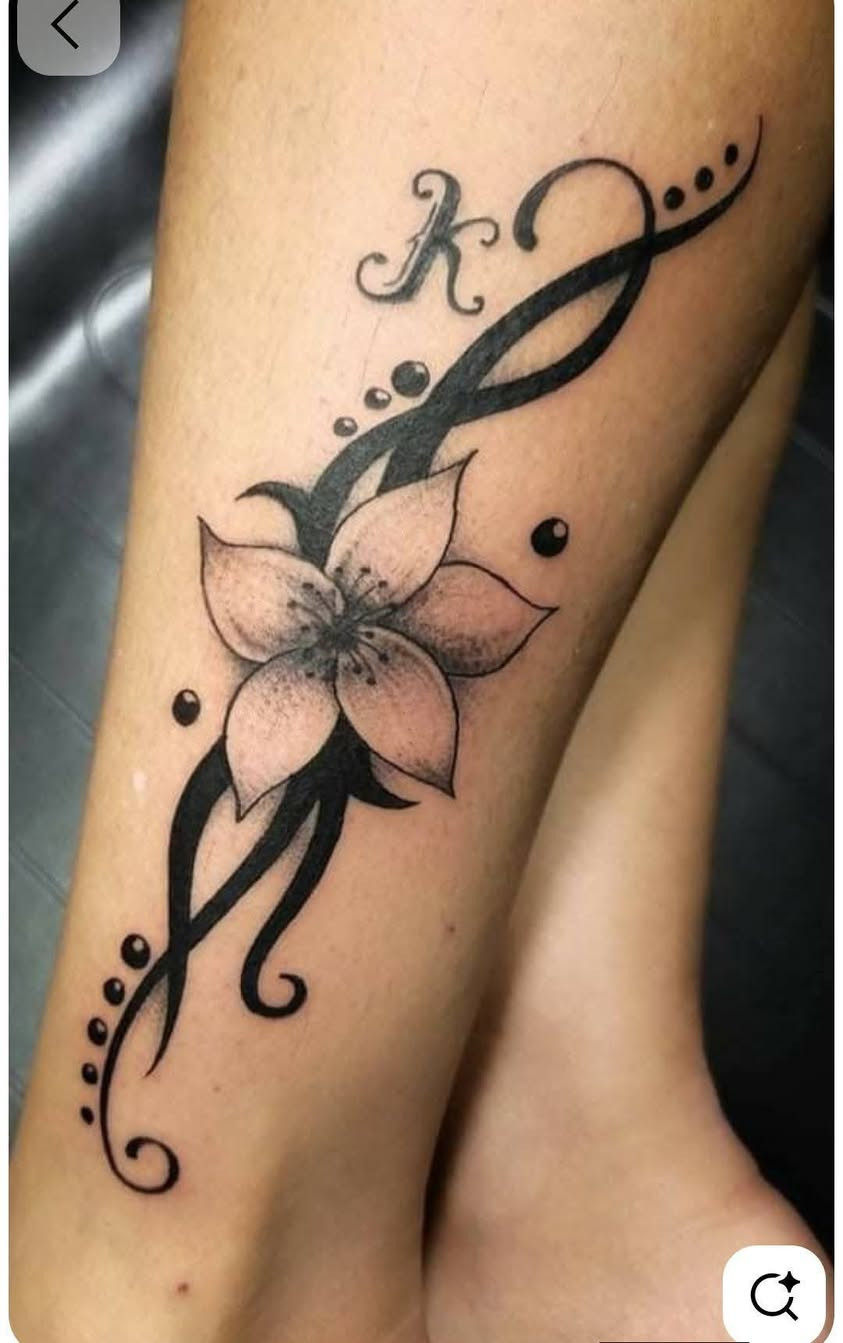 عمل جميع أنواع الوشم والتاتو الاحترافي 1️⃣ 
دورات احترافية لتعليم الوشم وتاتو 1️⃣ 
دورات احترافية لتعليم فن الحلاقة الرجالية 1️⃣
احدث القصات . معالج الشعر . تنظيف بشرة . 
النجف . بنات الحسن ع محلات السور ***********
