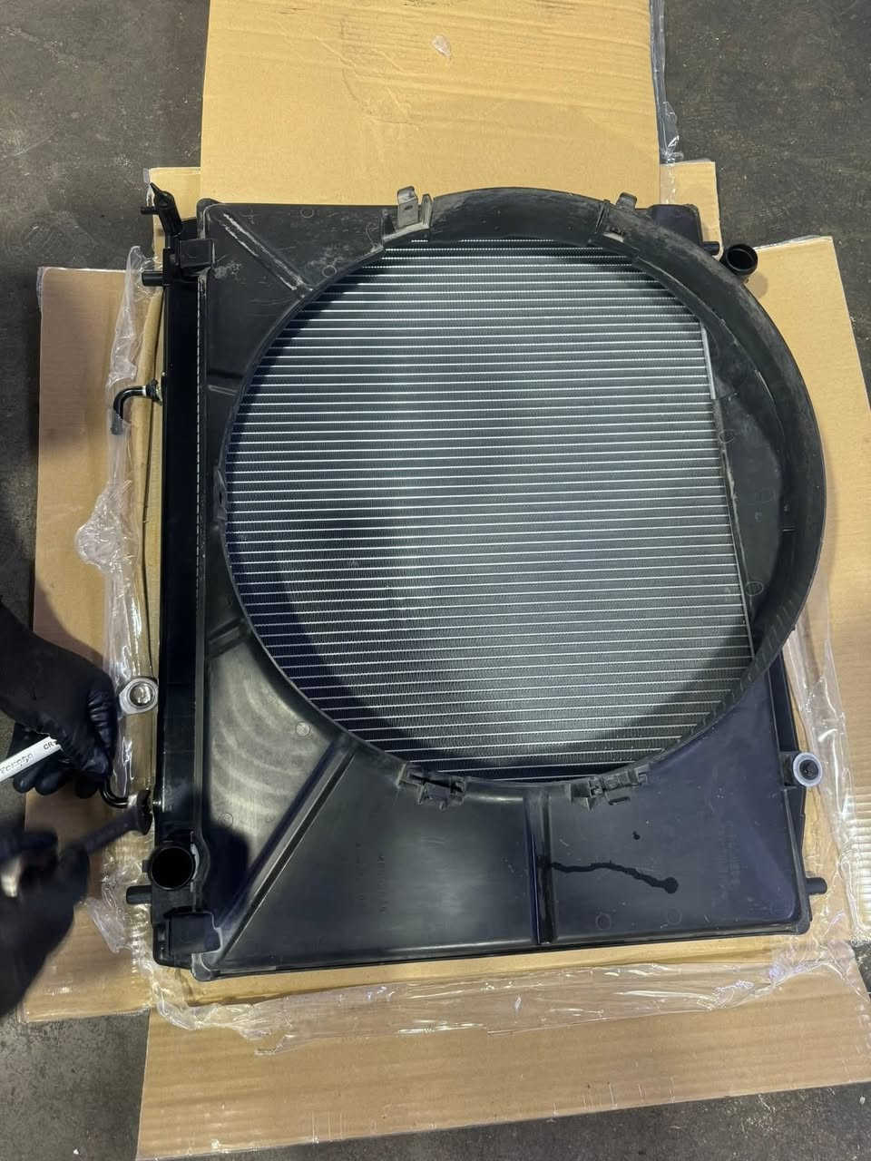 من مجمع حبتور لصيانة الباجيرو سياره الاخ ابو منتظر تبديل كازكيت مع واتربم مع الراديتر بغداد البياع تقاطع درويش مدخل حي التراث مقابل مطعم ضلوع ومندي 
 ابوعلي الدراجي
***********
***********
***********
واتساب
