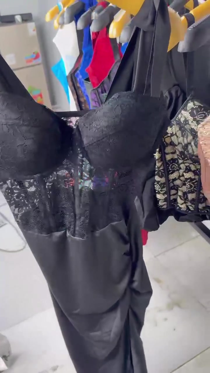 🔥 كورسي شي إن وصل 🔥

📦 أقل طلب كيس كامل 50 قطعة
👗 موديلات نسائية مرتبة وأسعار مناسبة
✨ 

للطلب والاستفسار واتساب:
📲 ***********

