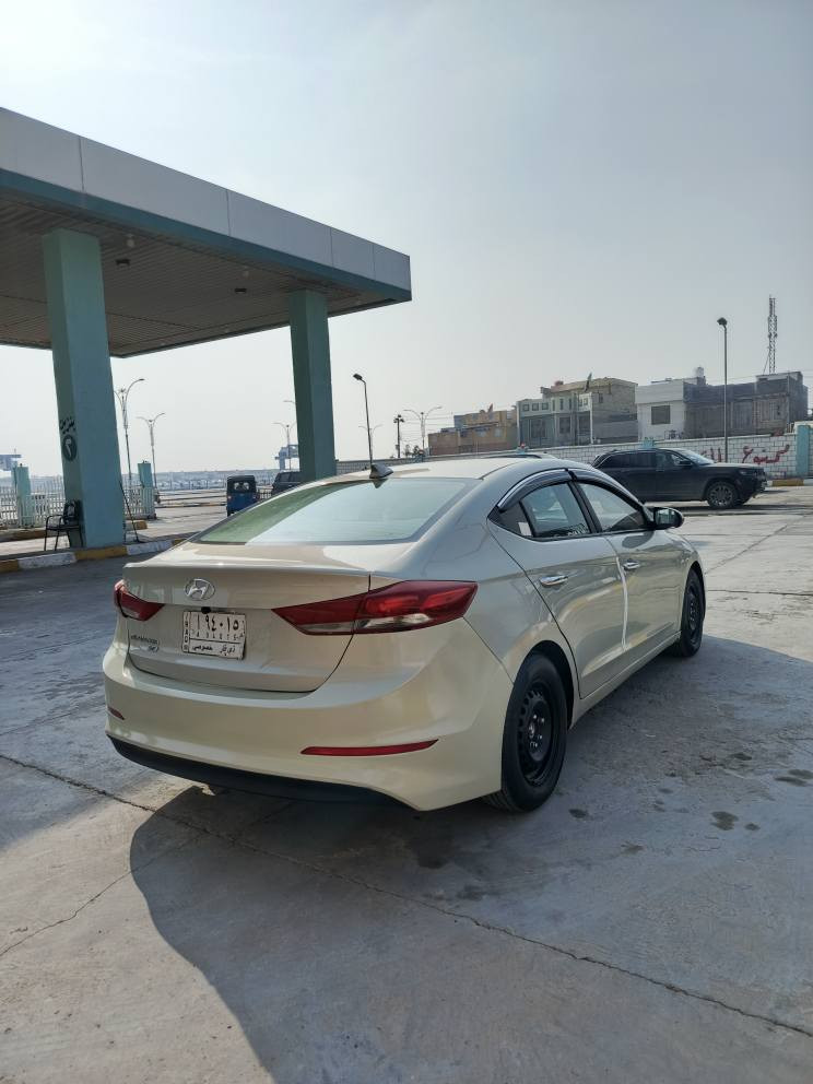 السلام عليكم ***********
النتره مديل 2017 وارد امريكي بيها صبغ 3 قطع جاملغ وبنيد وباب وبيها بارد بلجاملغ الخلفي بس بارد بدون صبغ سياره جاهزه كير مكينه حداده تبريد خير من الله سياره حلوه رقمها ذي قار تحويل ثاني يوم راعيها جيراني بلبصره سعرها (108) وبيها شي بسيط مكاني بلبصره مامتواجد بلنت اتصل وتدلل *********** البصرة, العراق
