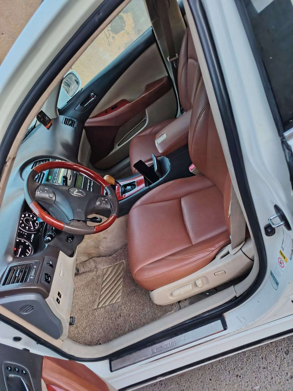 لكزز 2009 فول مواصفات للاخير كير مكينه تبريد كفاله حداديه فول تحويل مباشر السعر 89 قفل بدون عمله رقم الهاتف ***********مكاني بغداد العبيدي
