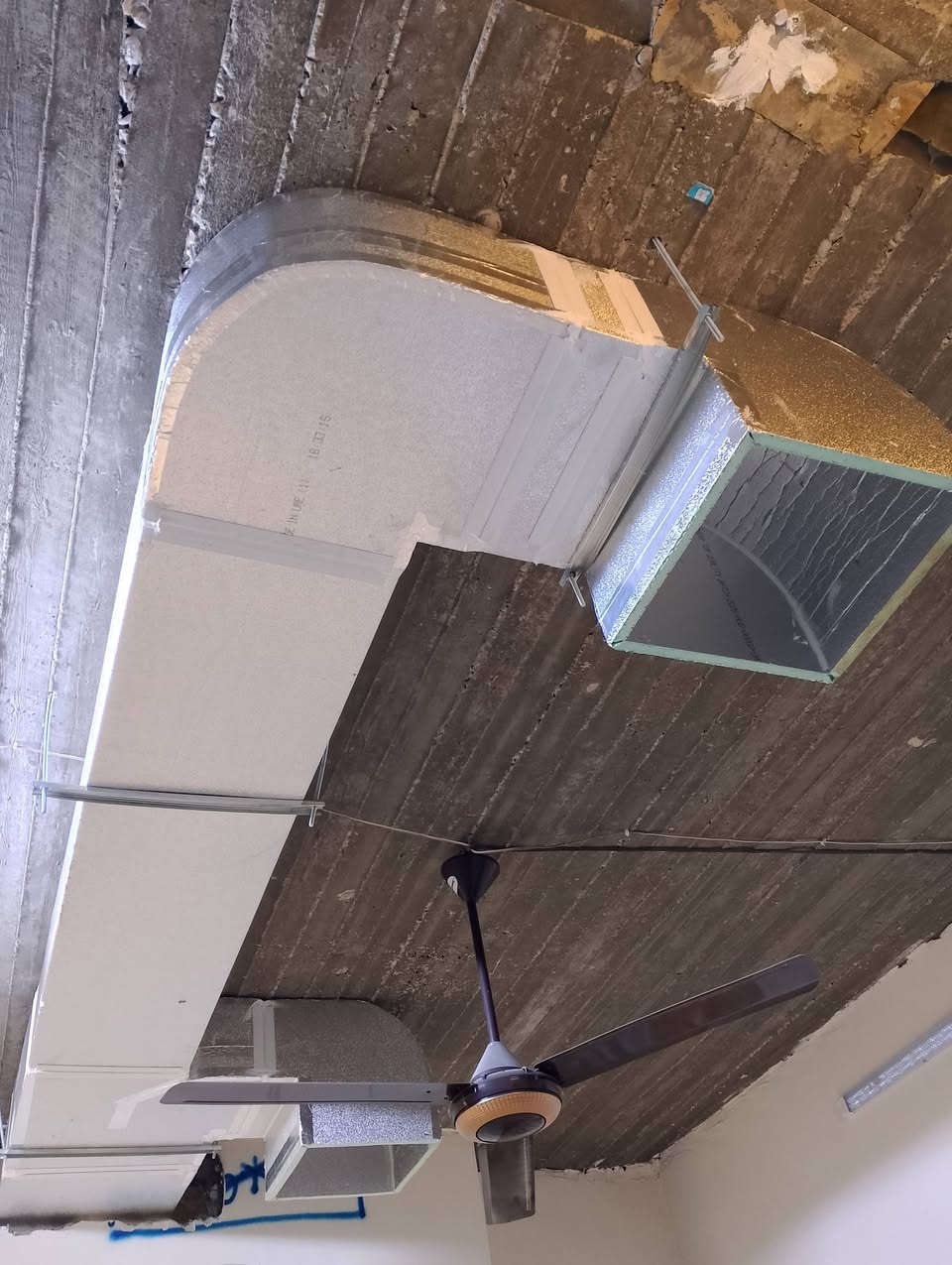 سلام علیکم ورحمة الله وبركاته
یوجد لدینا انواع و اشکال دکت فوم اماراتي بسعر مناسب 
عنوان/طوز خورماتوو  جمهوریة سایتین حەمە قلای قرب معهد سمارت
  1-شرط ضمان 100%
  2-مسٶلین علی كل الخلل 
 3-نوعیة الفوم ٳماراتي
 
 بادارە/ وستا علي
رقم موبایل/ ***********
