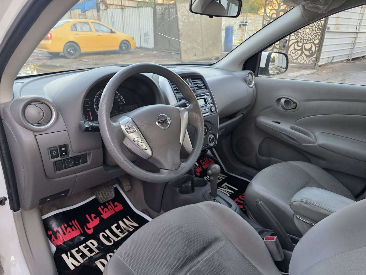 نيسان سني ٢٠٢٠ خليجي بليته زركه ماشيه ٥٧ حقيقي بيه باب السايق مبدل وبيه ٣ مكانات بارد صغار محرك كير كفاله رقم اربيل باسم شركه سنويته تصقط بعد ٥ اشهر التحويل على المشتري والشركه تاخذ ٥ اوراق السعر ٩٣ ورقه مكان السياره بغداد للاتصال ***********
