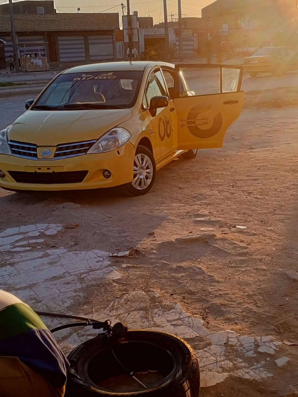 نيسان فيرسه موديل 2009
رقم بغداد  سنويه 29 تننتهي
راعيها بل الناصريه 
محرك 1600
بيها ضربه بل البجم
سياره جاهزه بيه نقص بصيط
السعر 45 وبيها مجال 
مكلف بل النشر
رقم راعي السياره***********
مكان السياره ناصرية مركز المحافظة
