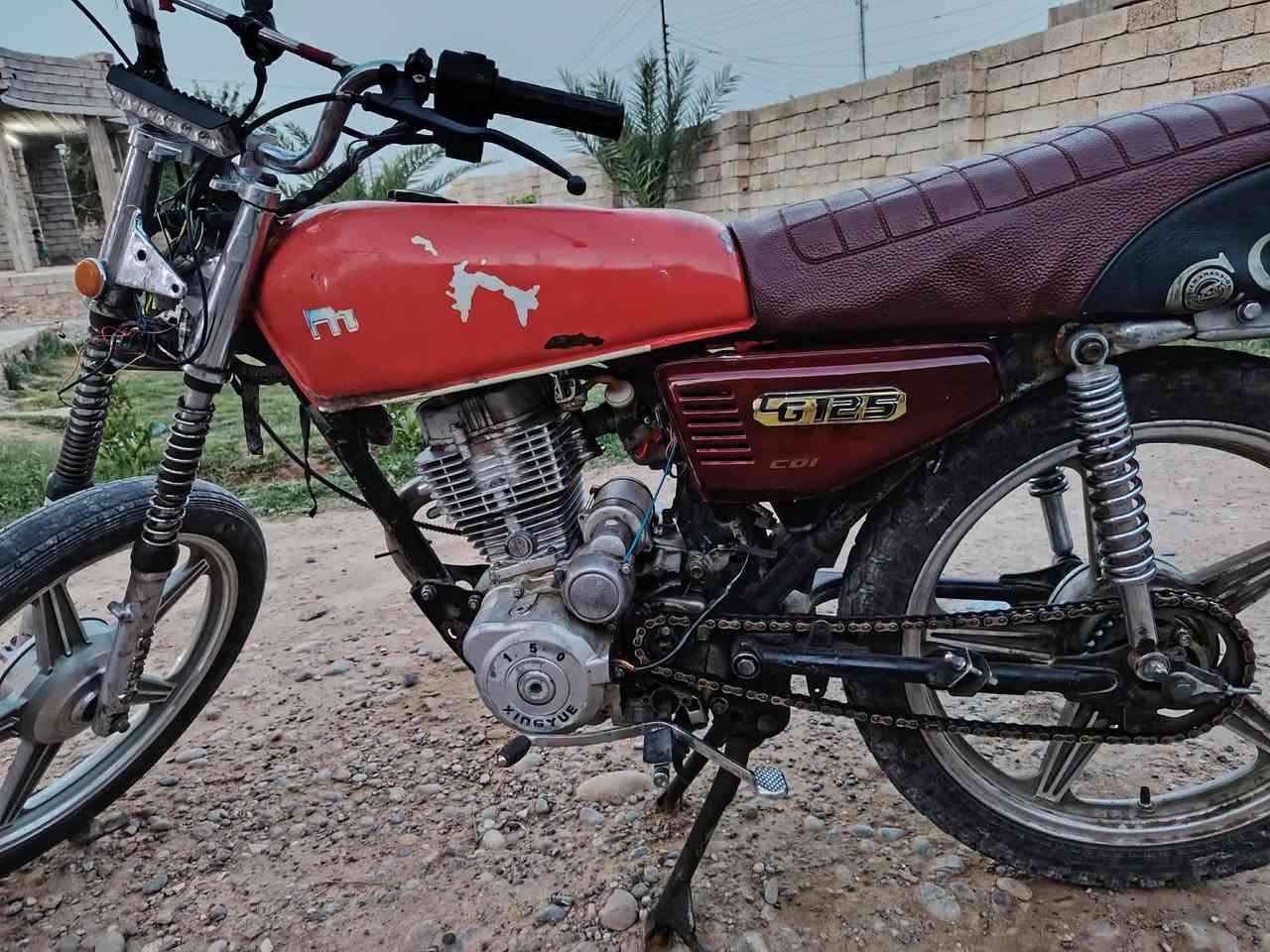 دارجة للبيع 5 كير محرك 150cc محرك وشاصي شرط نظافه شوف العين سعرها 200 بي مجال قليل جدا  مكاني تكريت صلاح الدين ***********
