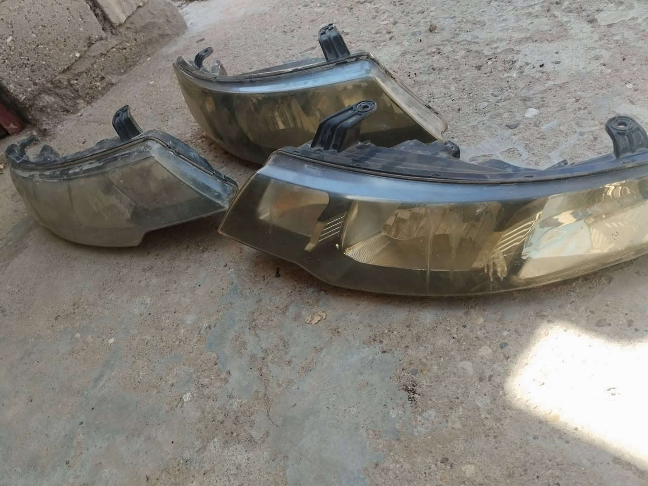 السلام عليكم ورحمه الله وبركاته
زوج لايت + تك سيراتو خليجي مديل 11
العنوان البصره  سعر مناسب


**إذا كنت صاحب هذا الإعلان وتريد حذفه لأي سبب، رجاءا أرسل رسالة إلى الدعم الفني**