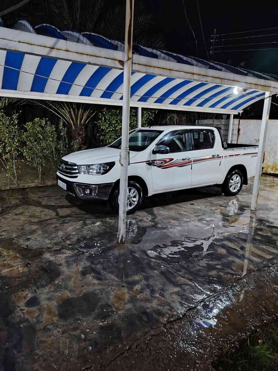 سلام عليكم
تيوته هايلوكس ناصي للبيع

موديل 2022 الشركه ساز

مكفولة كفاله عامه

فول مواصفات.

ماشيه 68 الف 
سياره جديد بمعنه الكلمه

رقم اربيل انكليزي تريد تحويل تريد وكاله

سياره مكفولة من كلشي

سياره ربع ما تصرف عليه

هاذ ***********

مكاني بغداد قضاء المدائن سلمان باك
