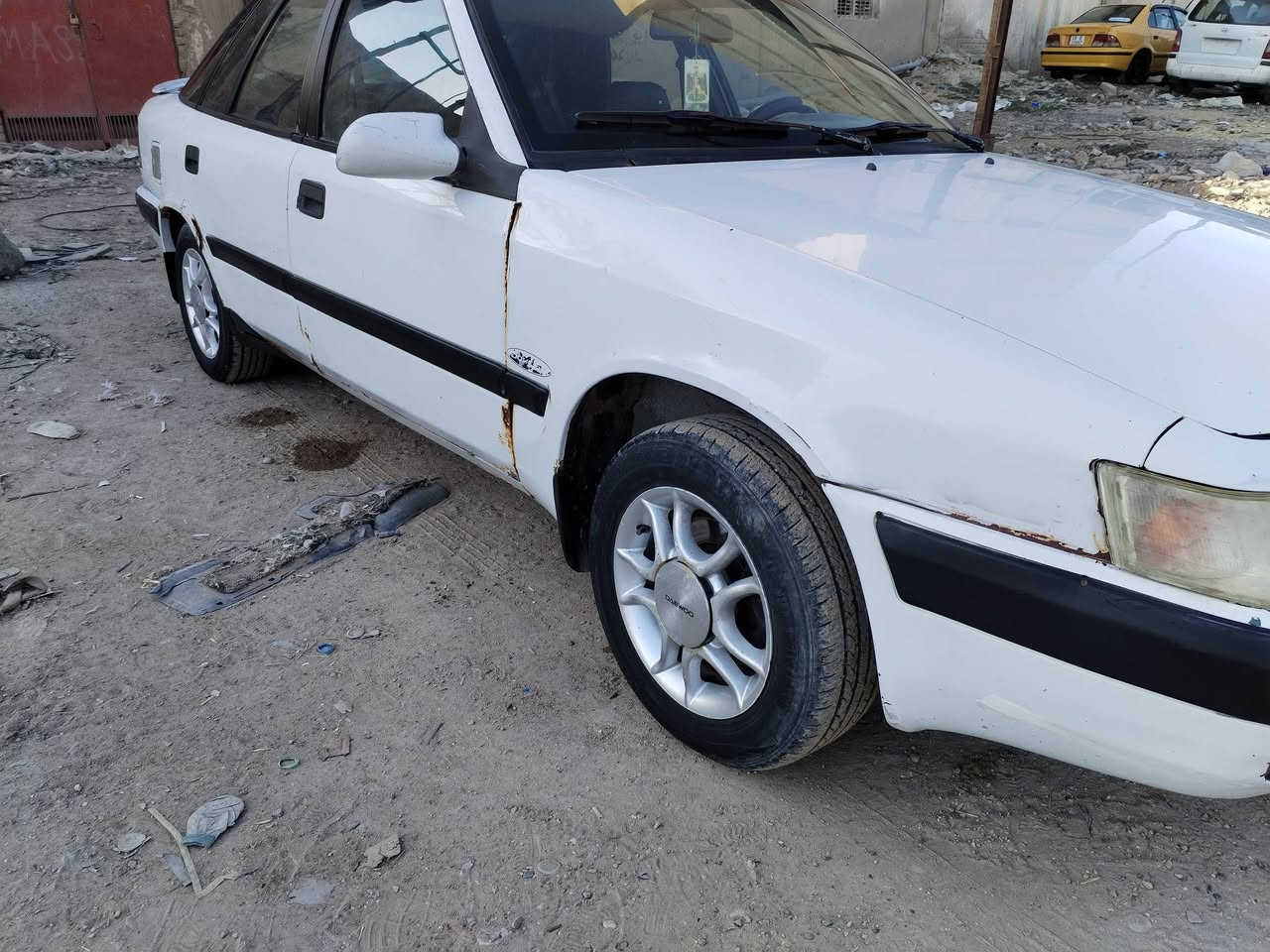 السلام عليكم ورحمة الله وبركاته
دايو اسبيرو بغداد كير عادي موديل ٩٤ محرك مسكر نضيف كير محرك كهربائيات داخل تايرات حداديه. سياره بلاديه لاصبغ ولا تبديل سنويه نافذه ب٢٠٢٢ موازي مالكهه بالحله وحاضر للتحويل السعر ٢٥ وبي مجال بسيط ***********
