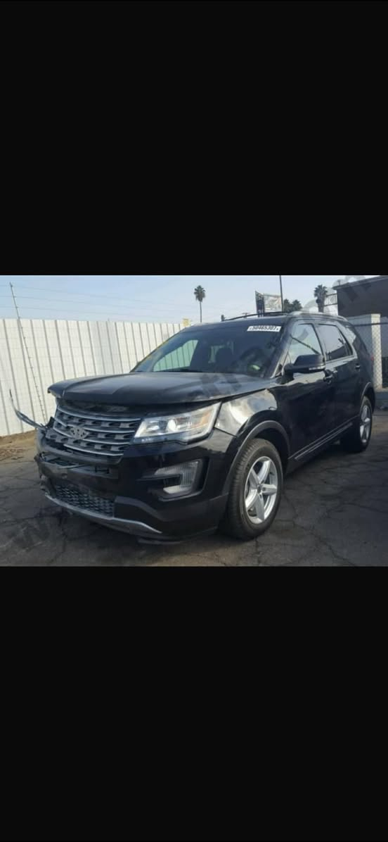 السلام عليكم
فورد اكسبلور مراوس بحدث 
السيارة  موديل  2017 ماشيه 140 الف كيلو مو ميل
مواصفات ال XLT المعروفه 
محرك 3.5 تنفس طبيعي سته سلندر 
وتو ويل السياره

بيها صبغ جاملغ ونص بنيد وبيها باب خلفي جهه سايق كلير من امريكا

شاشه جبيره 
عداد ٣ شاشات
كشناات امامي كهرباء
حساسات ورادار خلفيه 
نقطه عمياء
٧ راكب
٣ قطع تبريد

صندوك كهرباء

تشغيل عن بعد

بصمه ابواب ودخول ذكي

عليها ويل SRT ب 15 ورقه وتخم تاير جديد بعده

حيل مكعد شكلها ونصبتها حلوه حيل


**إذا كنت صاحب هذا الإعلان وتريد حذفه لأي سبب، رجاءا أرسل رسالة إلى الدعم الفني**