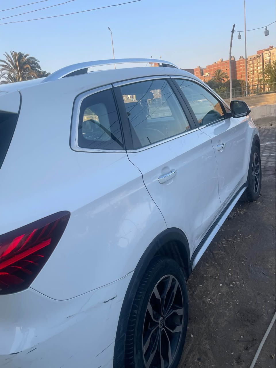 ام جي Rx5    فابريكا بالكامل اعلي فئه عداد 90 الف 
صيانات توكيل بدون توكيلات 01154246924
ورخصه  سنه فتحه سقف وبصمه وكرسي كهرباء


**إذا كنت صاحب هذا الإعلان وتريد حذفه لأي سبب، رجاءا أرسل رسالة إلى الدعم الفني**