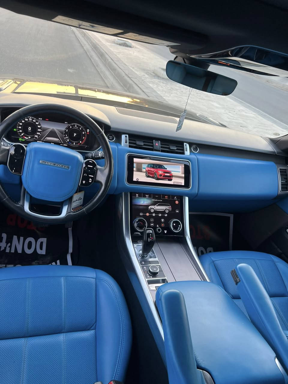 رانج روفر 2019
سبورت 
لون اسود 
كلين كفالة عامة 
سيارة بيهة شبر 
بارد جاملغ امامي
Hse ٦ سلندر سوبر جارج 
سيارة كاملة مابيهة اي نقص ومسويلهة سرفز كامل 
ربع مذب عليهة 
رقم اربيل تضليل سنوية
مكانهة بغداد زيونة 
سعر ٣٩٠ ورقة وبيهة مجال 

***********
