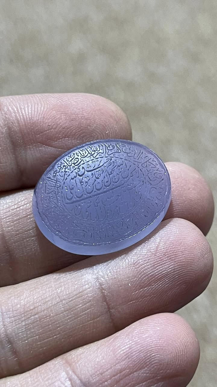 سلام عليكم كلمن سعرة *********** اوخاص ماتواجد دائما بلفيس يعني بلتعليق معدي مجال انطي سعر خاص اوت
