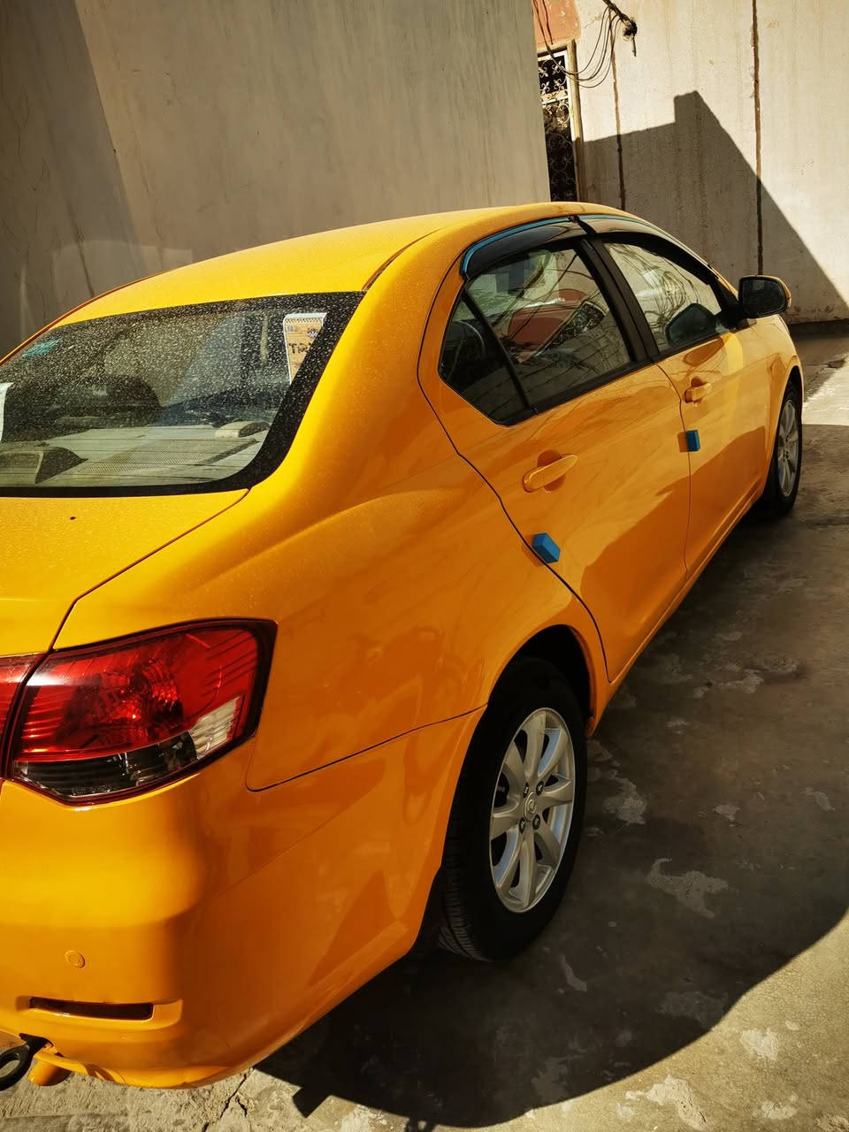 السلام عليكم كريت ويل موديل ٢٠١٥ سياره جديده بدون ظرر سياره مابيه نقص برغي بسمي دفتر بانزين فقط عل استلام
السعر ٥٨ شراي خابر ***********
