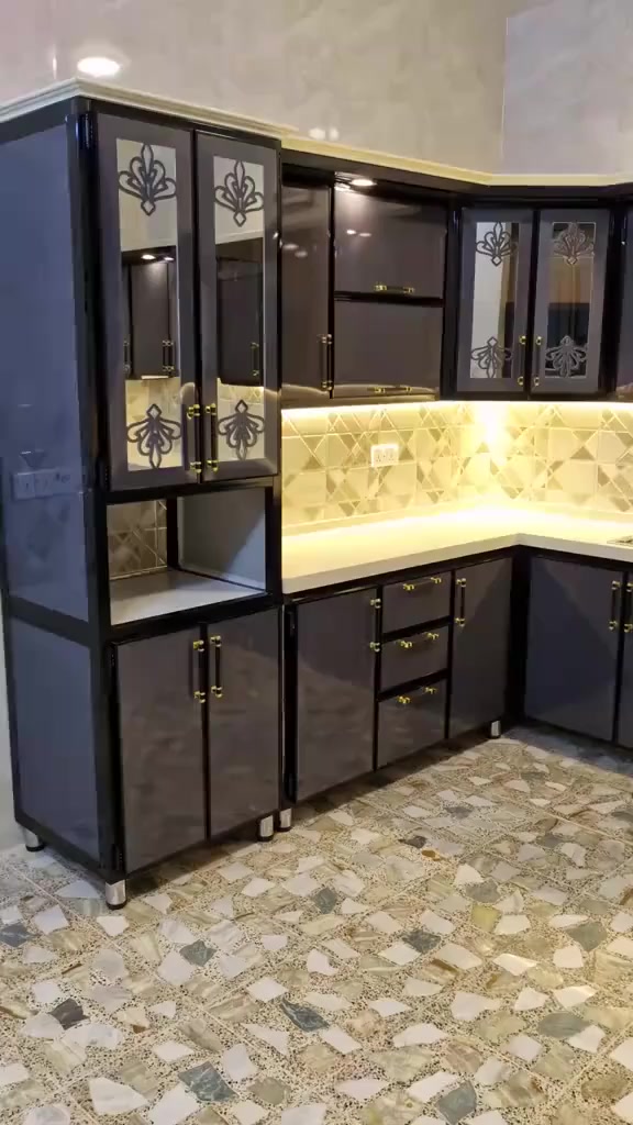 معمل القريشي للالمنيوم نعمل جميع انواع الألمنيوم 
كاونترات شبابيك مفصلي وسلايد محجرات المنيوم ابواب المنيوم محجرات جام 
العنوان بغداد المحموديه شارع الحمداني مقابيل مكتب زهور الرضا للعقار للستفسار 
***********
***********
