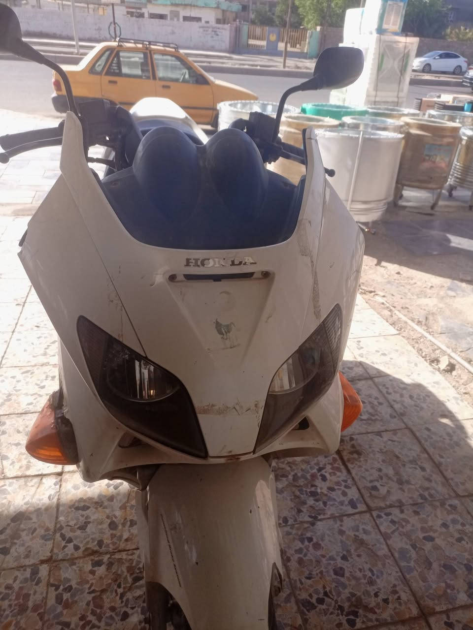 فورزا 0/6كولشي شغال فقط لايت لامامي  ولكشن شويه تعبان 
وذب دهن من جوه  وتحمه  بس يرادلها ترتيب  
سعرها 500الف تواصل عبر الهاتف ***********
