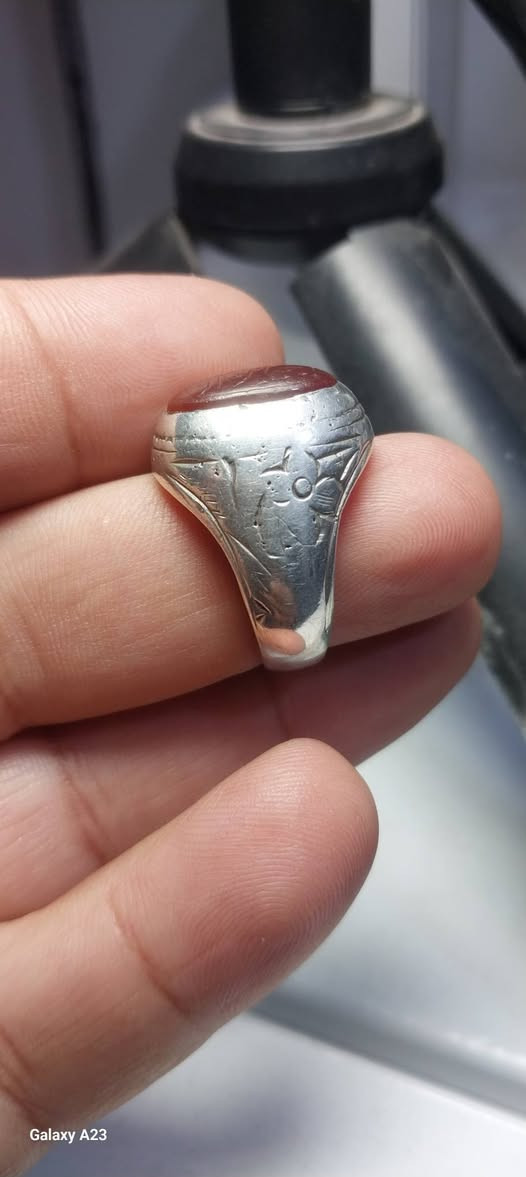 عقيق يماني قديم للبيع والسعر خاص


**إذا كنت صاحب هذا الإعلان وتريد حذفه لأي سبب، رجاءا أرسل رسالة إلى الدعم الفني**