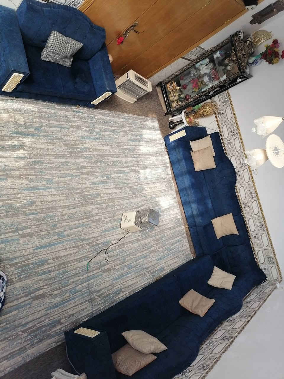 ديوان تسكام  ١٢نفر مابي اي ضرر ب٣٨٥ الشراي يتصل ***********
