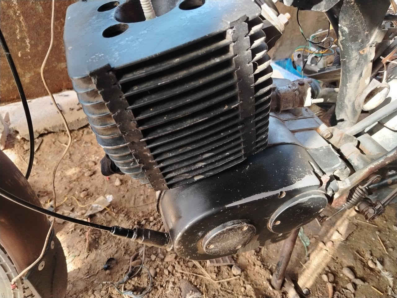 ٨٢ متروكه للبيع ومكينه قنبوره هم متروكه سايس ٤ مكان الأنبار هيت اتصل على ***********
