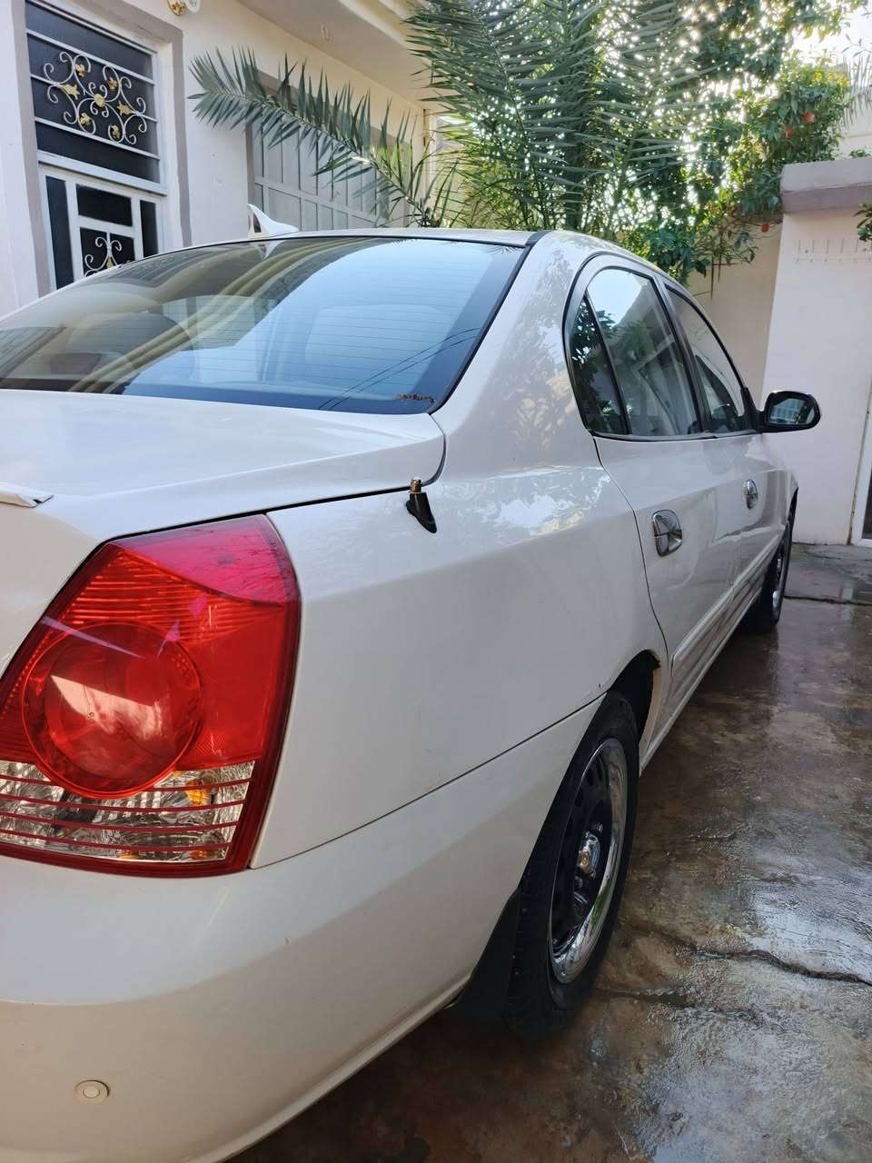 سلام عليكم النتره 2006 رقم بغداد الدولي بسمي السياره بلاديه بدون ضرر صبغ ثلاث قطع محرك 2000 السياره جديدة العنوان ديالى السعر 78 هذه رقم صاحب السياره ***********
